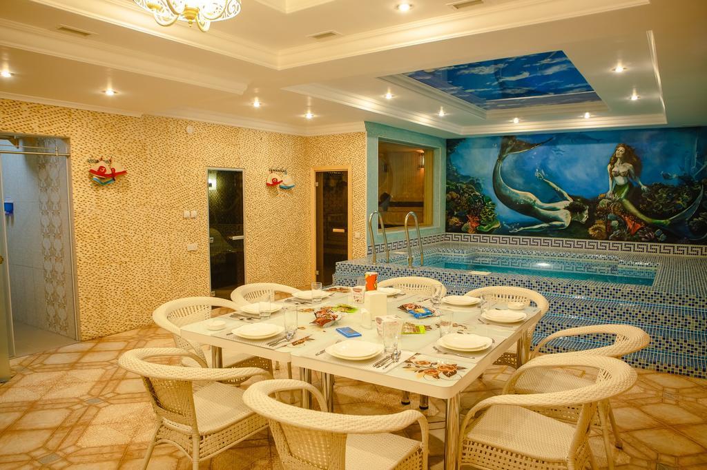 Готель Luxury House Шимкент Екстер'єр фото